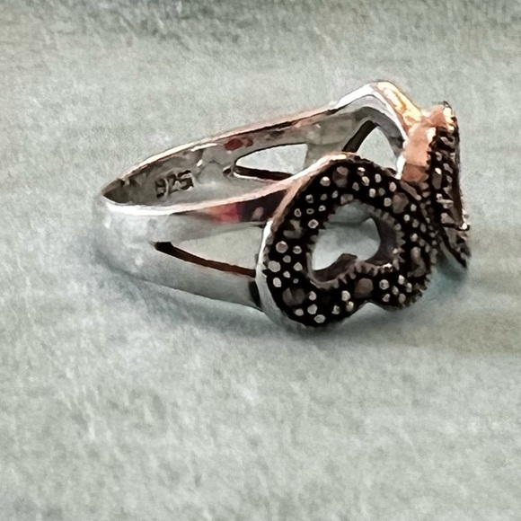 Sterling Silver 3 hearts ring sz 6.5 - Picture 10 of 10